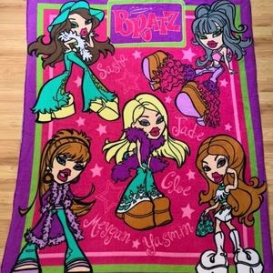 Bratz Throw Blankets